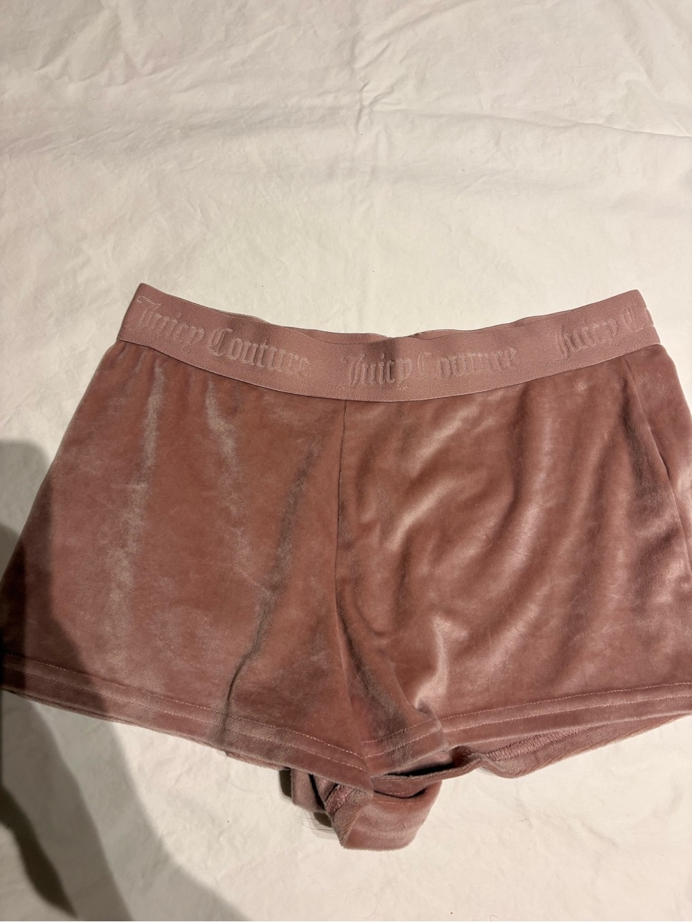 Juicy Couture Dusty Pink Velvet “Juicy” Rhinestone Logo Lounge Shorts - Picture 5 of 5